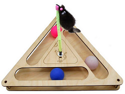 Комплекс для кошек Треугольник с шариками с игрушкой на пружине с когтеточкой из ковра (07347)
